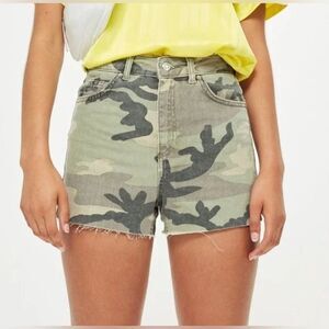 Top shop Camouflage High-Waisted Women Shorts 14